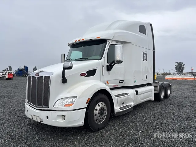 2020 Peterbilt 579 6x4 T/A Sleeper Truck Tractor