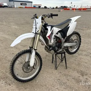 2008 Yamaha YZ450F Motocross Bike