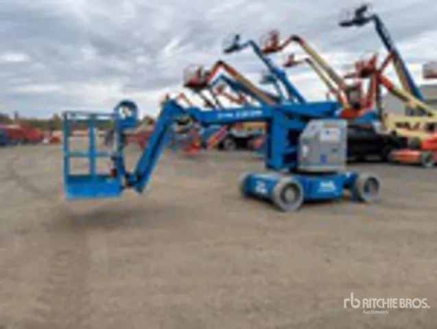 2014 Genie Z34/22N 2WD Electric Articulating Boom Lift