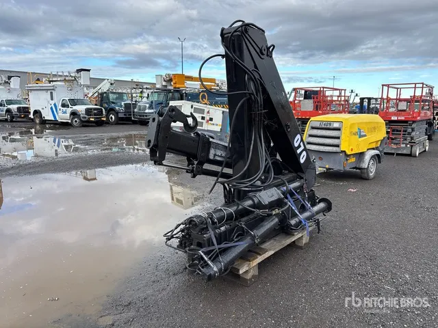Truck Mounted Boom