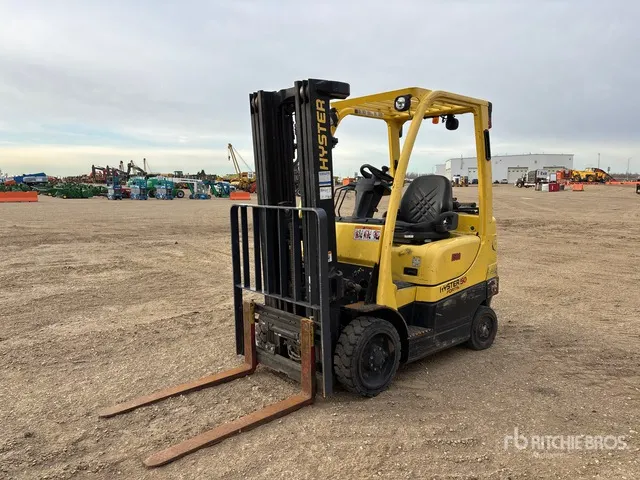 2009 Hyster S50FT 4800 lb Cushion Tire Forklift