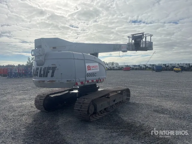 2001 JLG 600SC Crawler Diesel Telescopic Boom Lift