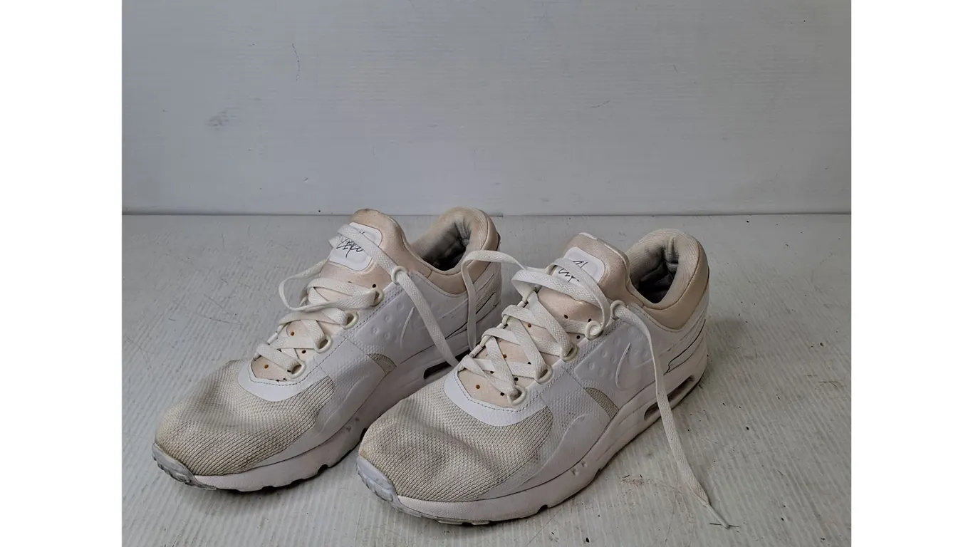 Nike Airmax Sneakers 12" Long