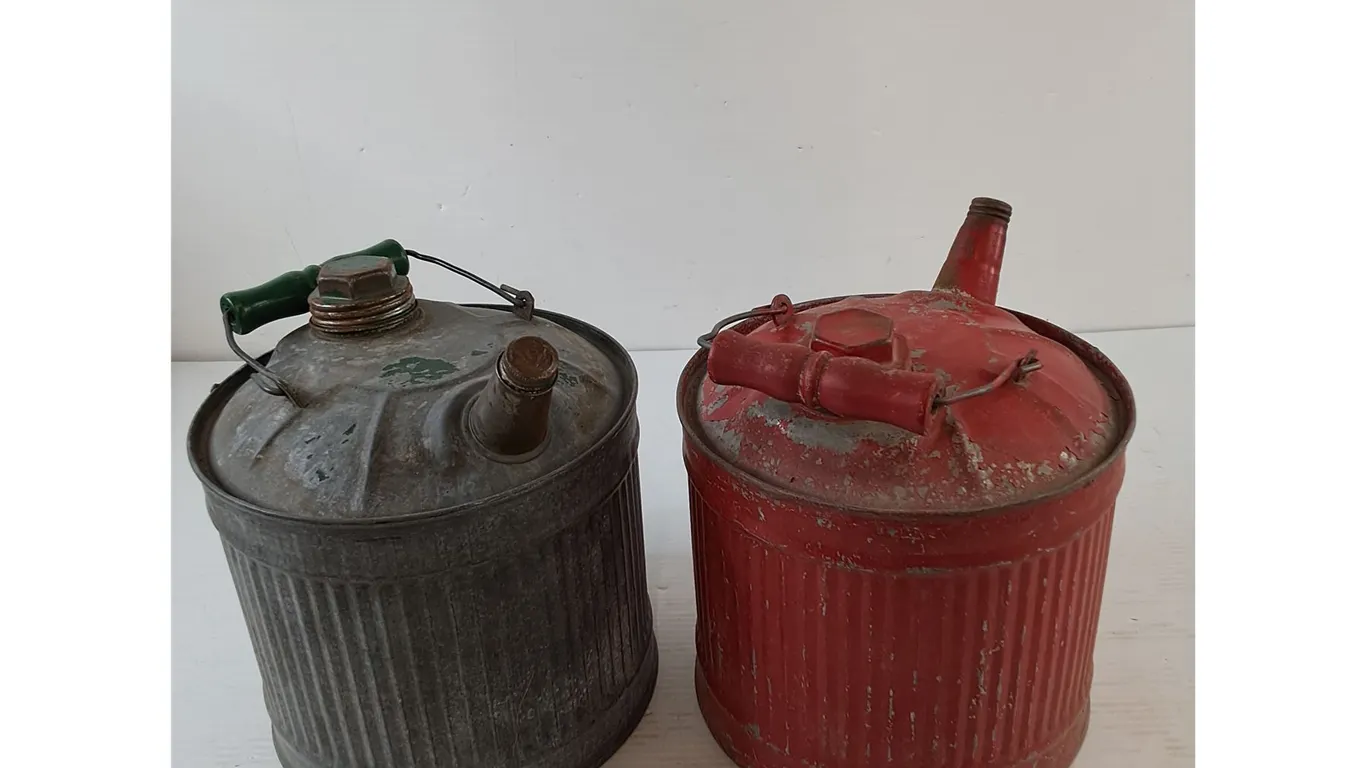Vintage Empty 1-Gallon Metal Gas Cans