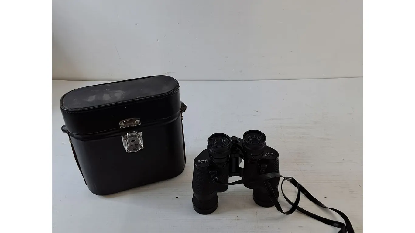 Bushnell Ensign Binoculars with Carry Case