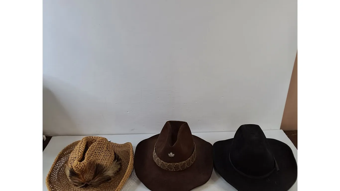 (3) Cowboy Hats, (1) Stetson, (1) Smithbilt Both Size 8, Straw YA Size 7(1) Rockwell Tested Knife