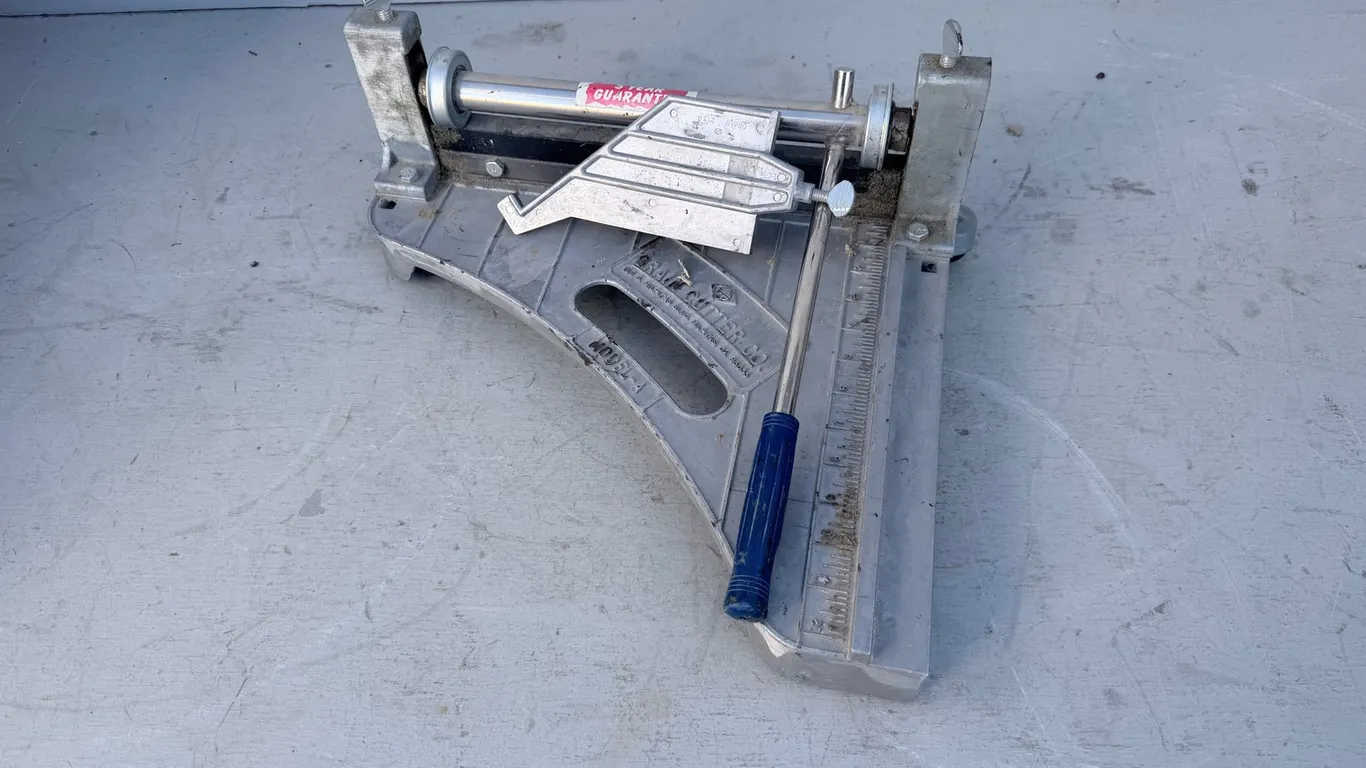 Grain Cutter Co. Tile Cutter