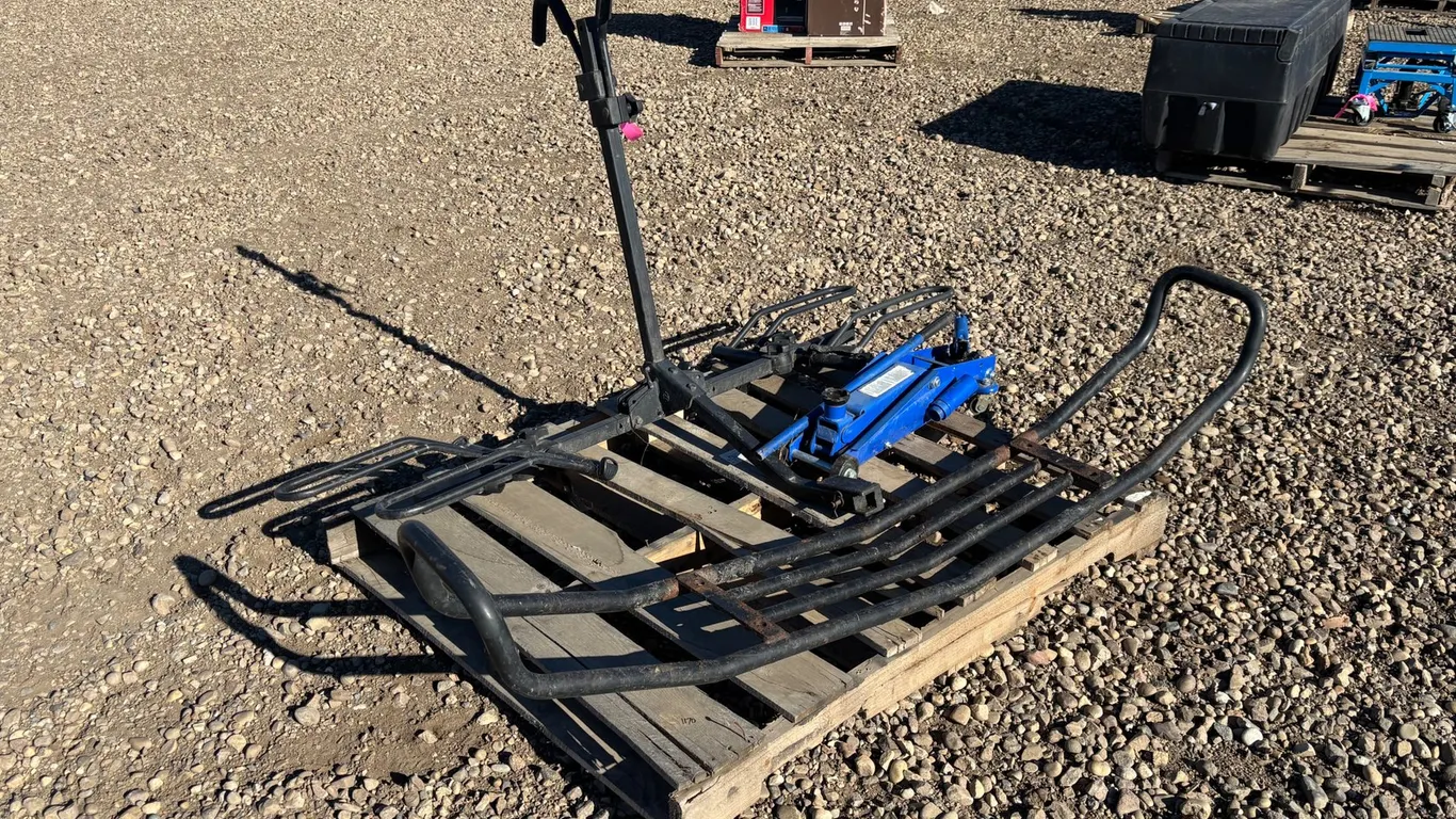 Hitch Mounted Bicycle Rack