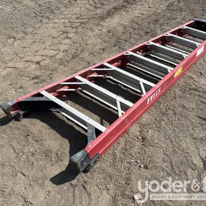 8' A Frame Ladder 