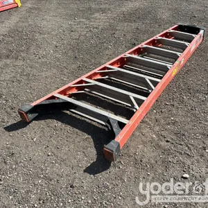 8' A Frame Ladder 