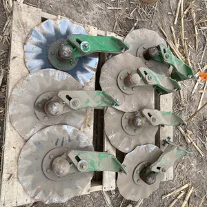 (7) John Deere No-Till Coulters