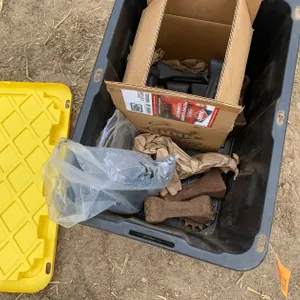 Kuhn Knight 8132 Parts Bin