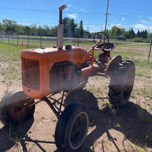 Allis Chalmers B Wide Tractor