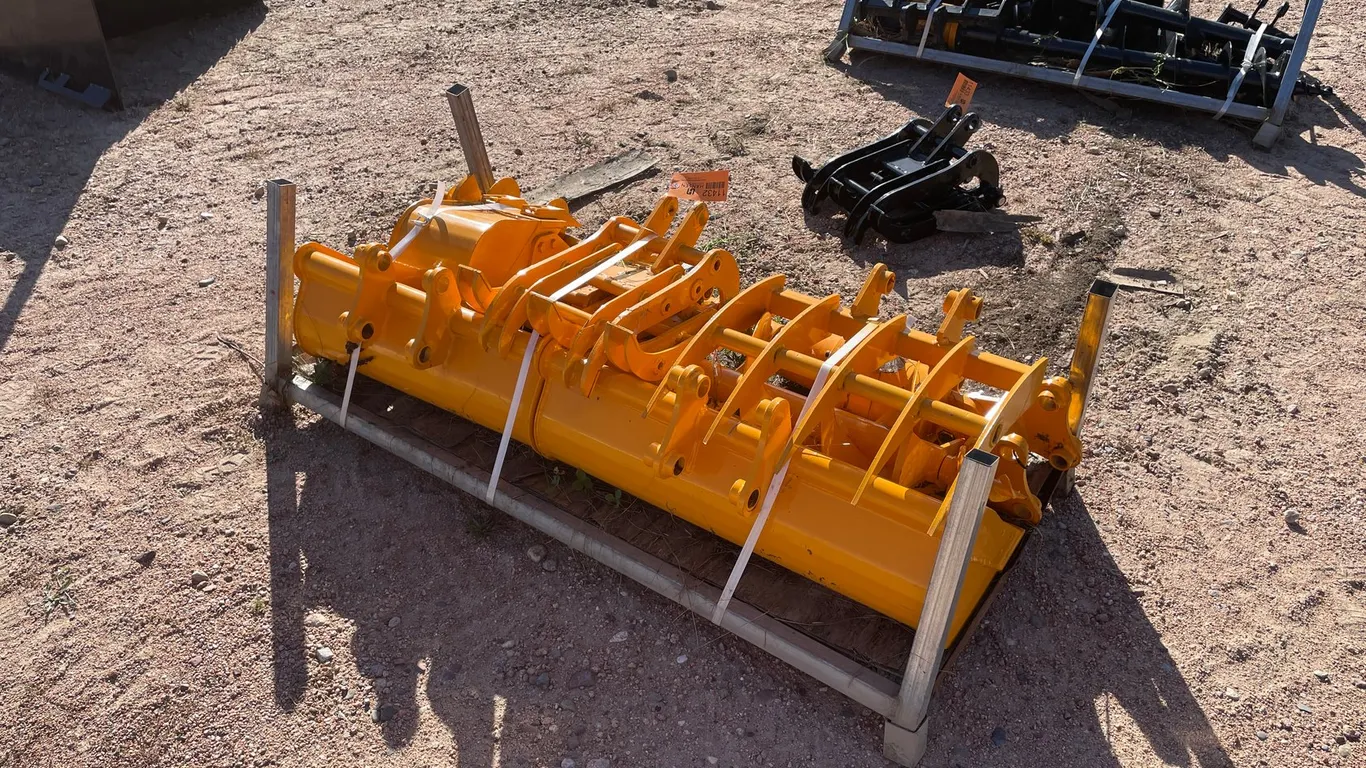 Mini Excavator Attachment Set