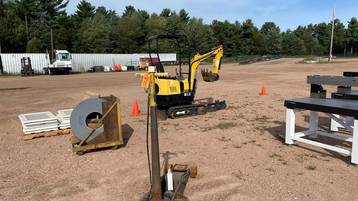 Walker Heavy Equipment Air Jack