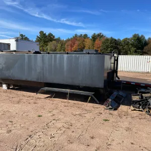 Distributor Tank