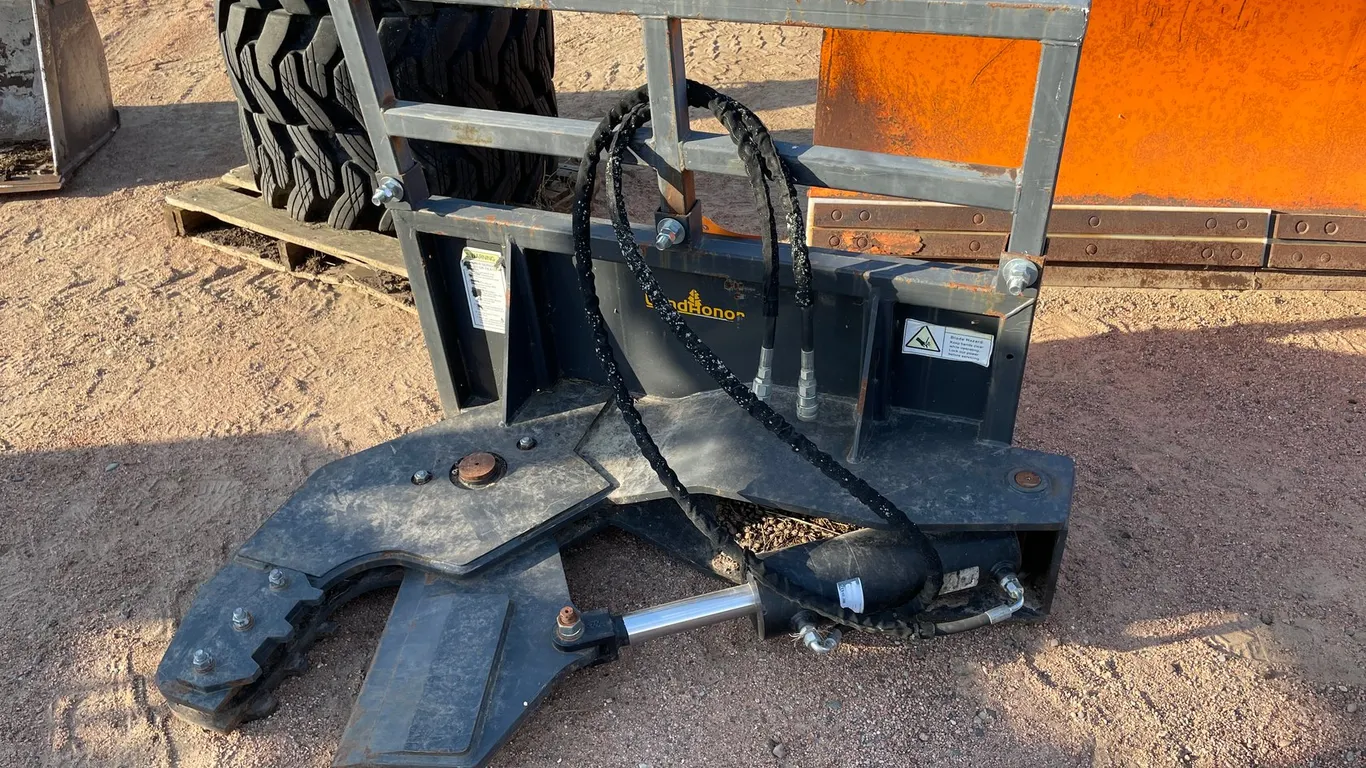 Universal Skid Steer Mount
