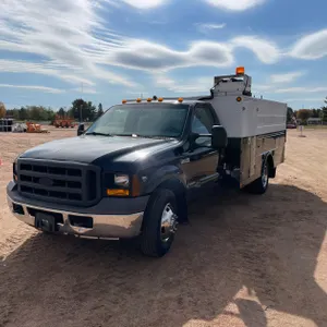 2006 Ford F-350 XL Super Duty Dually Service Truck (Has WI Title)