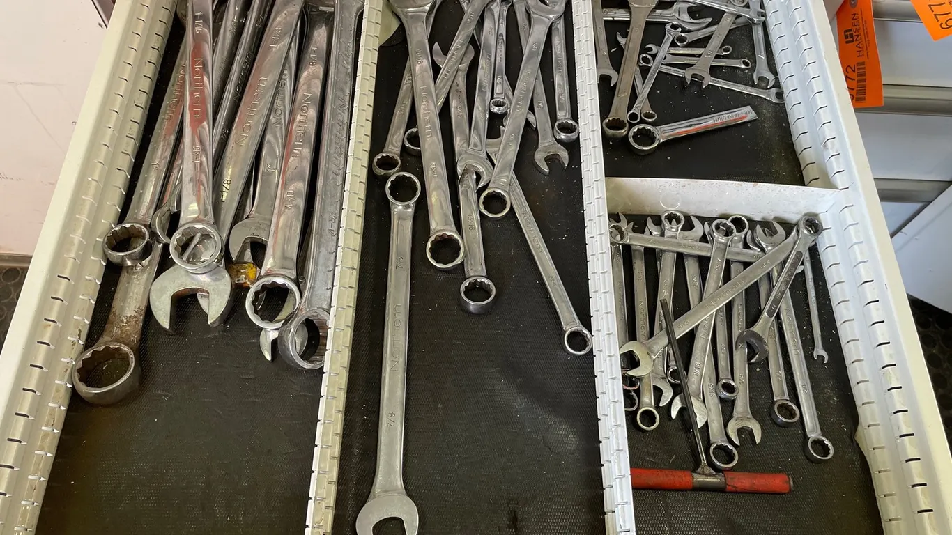 Northern Combination Wrenches and T-Handle Tool
