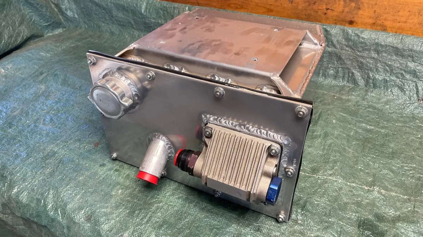 Champ Pans Fabricated Aluminum Fluid Reservoir Tank