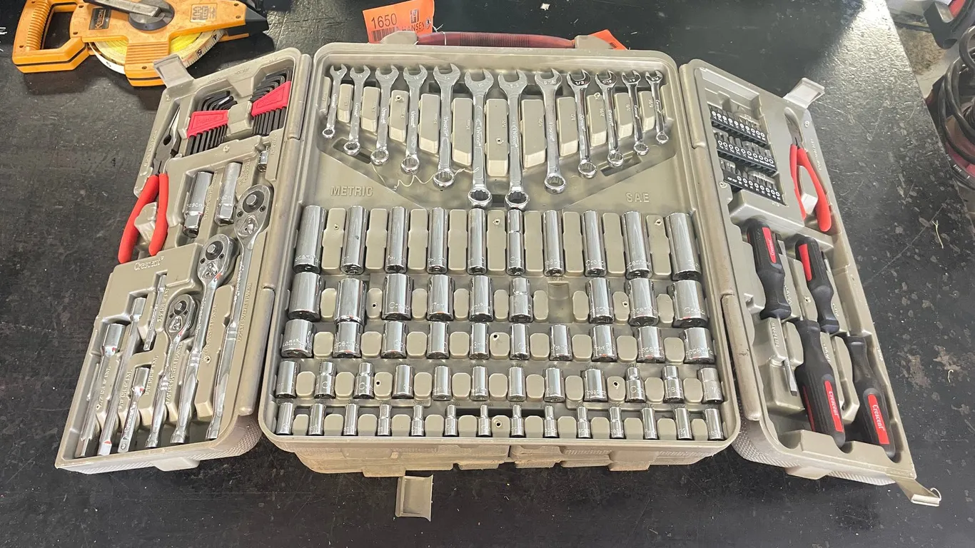Crescent Full Tool Set