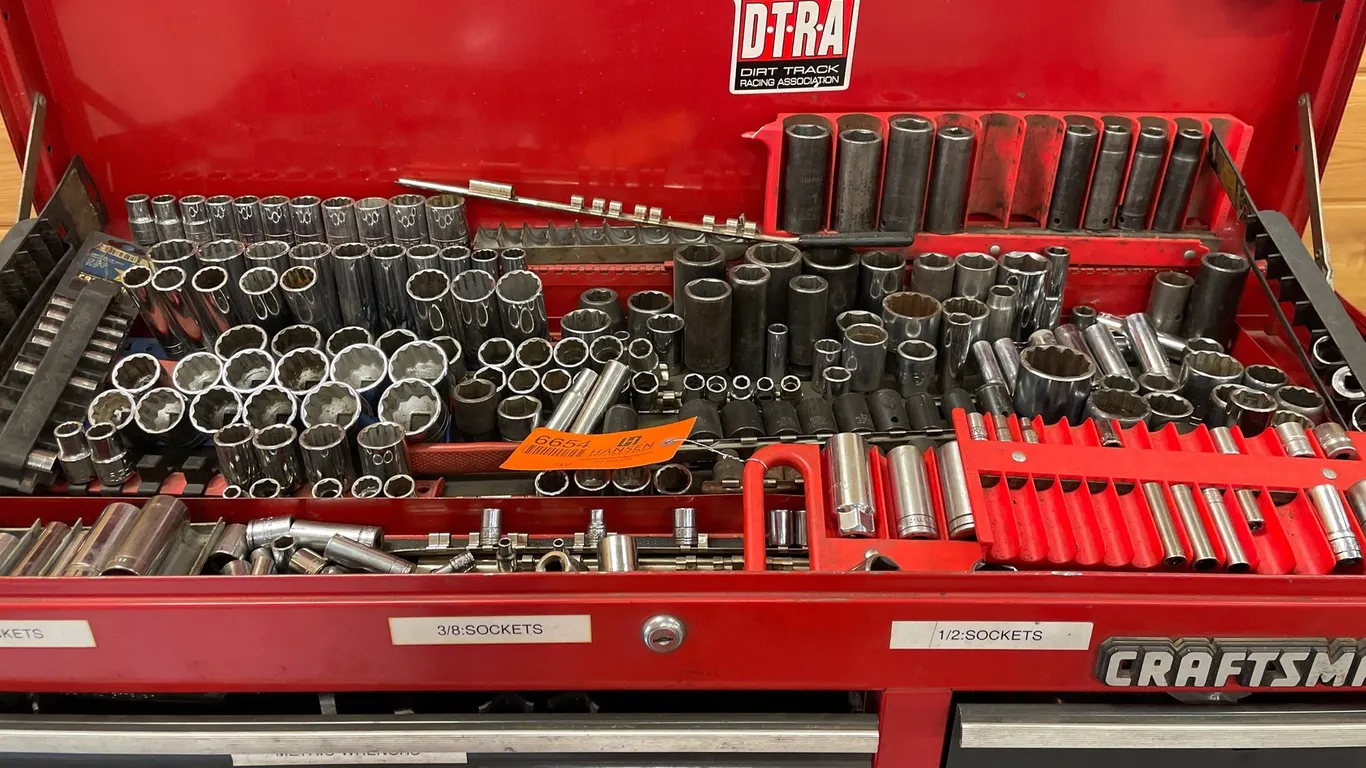 Sockets, Socket Organizers, and Socket Rails