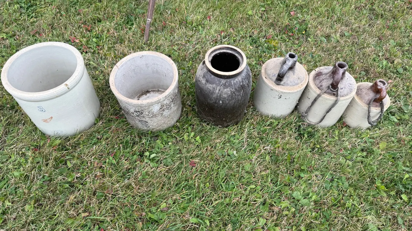 (6) Stoneware Crocks and Jugs