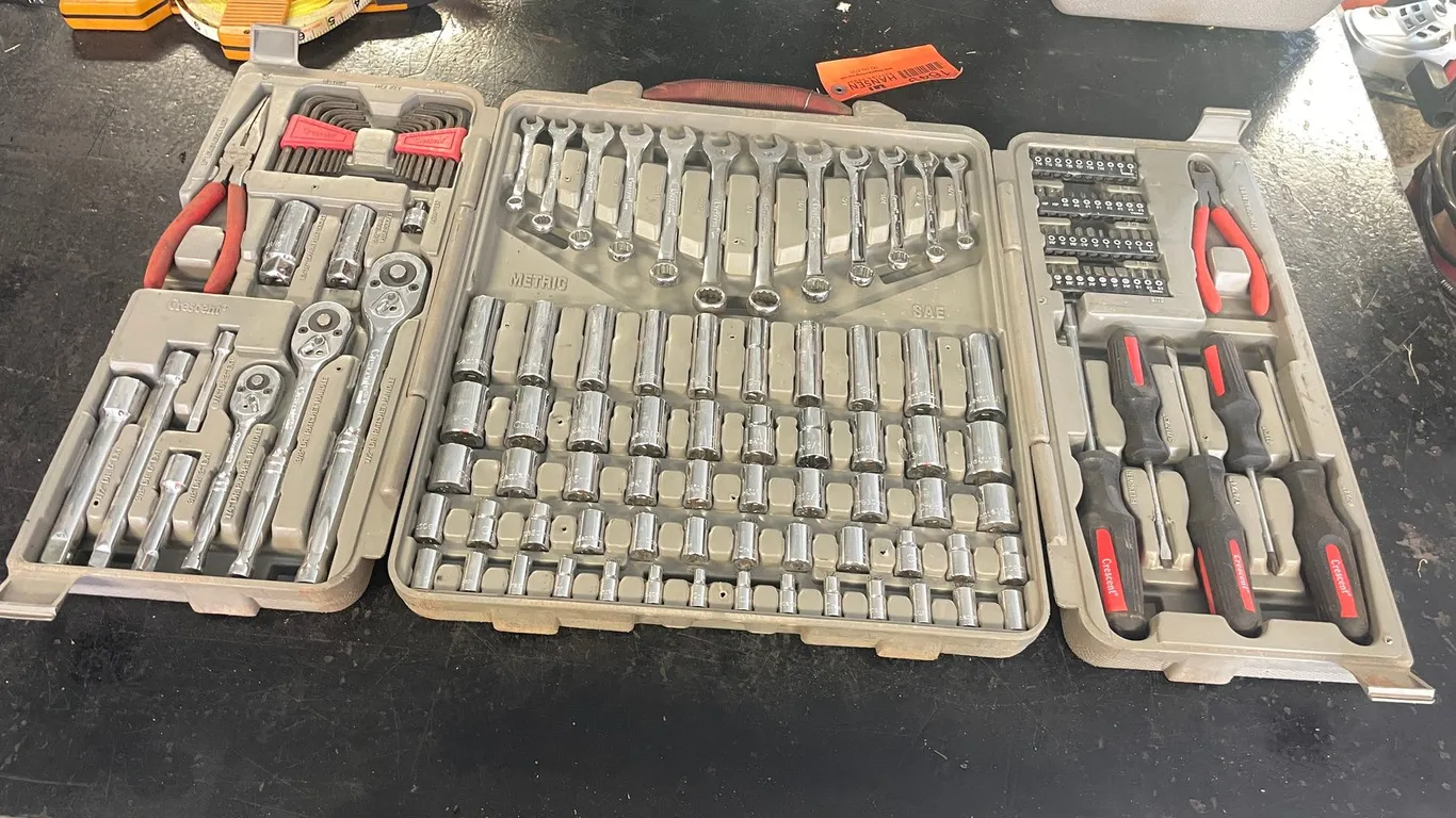 Crescent Full Tool Set