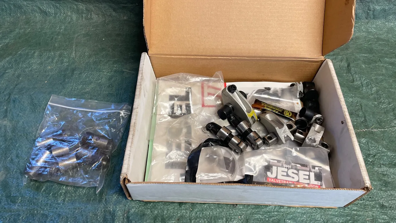 Valvetrain Components with Hardware, Bushings, and Lubricant