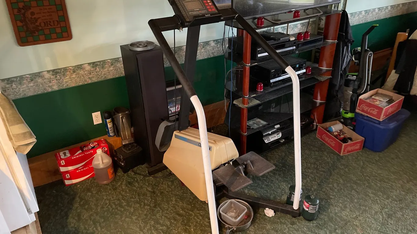 (1) ClimbMax 150 Tectrix Stair Climber Exercise Machine