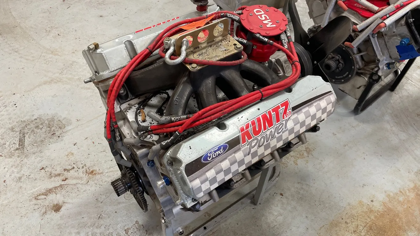 (1) Ford Kuntz & Co. Aluminum Block V8 Racing Engine with Stand