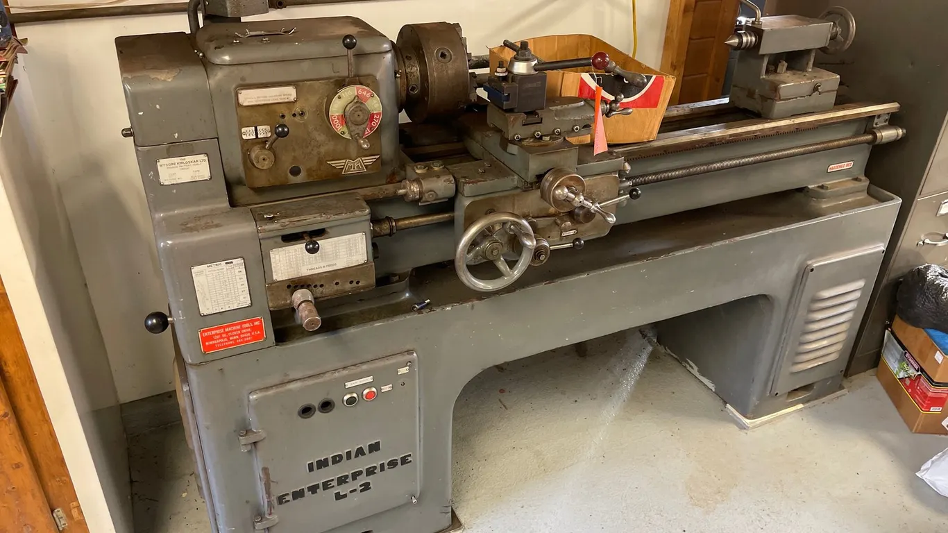 Indian Enterprise L-2 Metal Lathe with Tooling