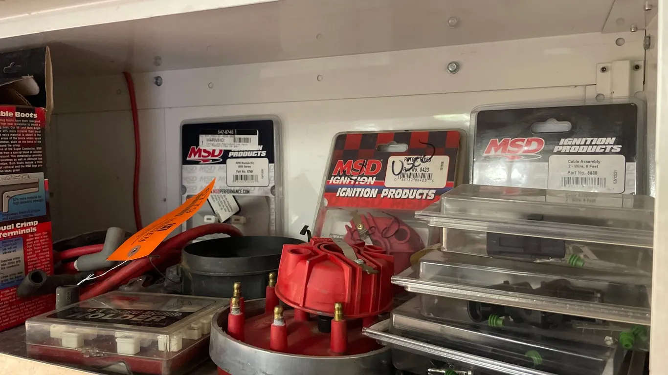 MSD Ignition Components and 8.5mm Super Conductor Wires