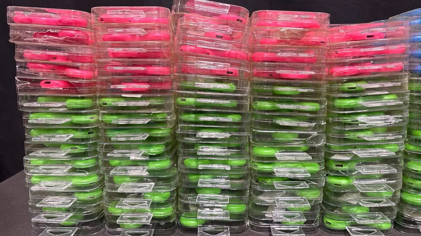 282 Fidget Spinners in Blue, Pink, and Green, Individually Packaged
