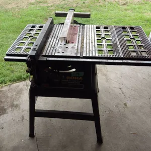 Rona 10" deluxe bench saw