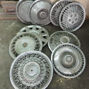 assortment of hubcaps