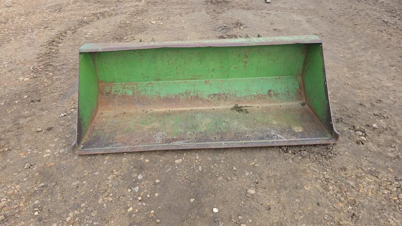 John Deere 148 Loader Bucket