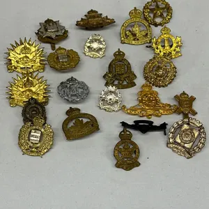 21 WW2 KC Canadian Military Badge Lot – 104th Regiment & Hastings 49th Rifles Shoulder Titl