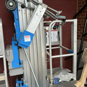 Genie One Man Lift