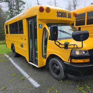 (#6) 2018 Chevrolet Express G4500 Wheelchair School Bus