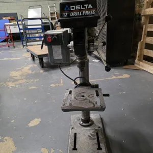 (#12) Delta 11-990 12" Benchtop Drill Press