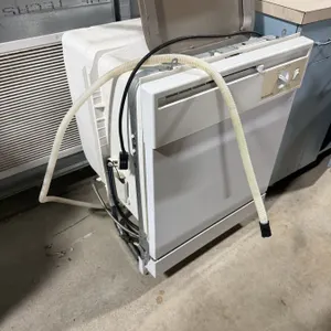 Hotpoint Dishwasher