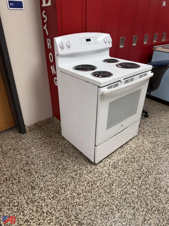(4) Electric Stoves