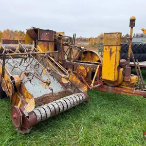 Minneapolis Moline K3 Wire Tie Baler