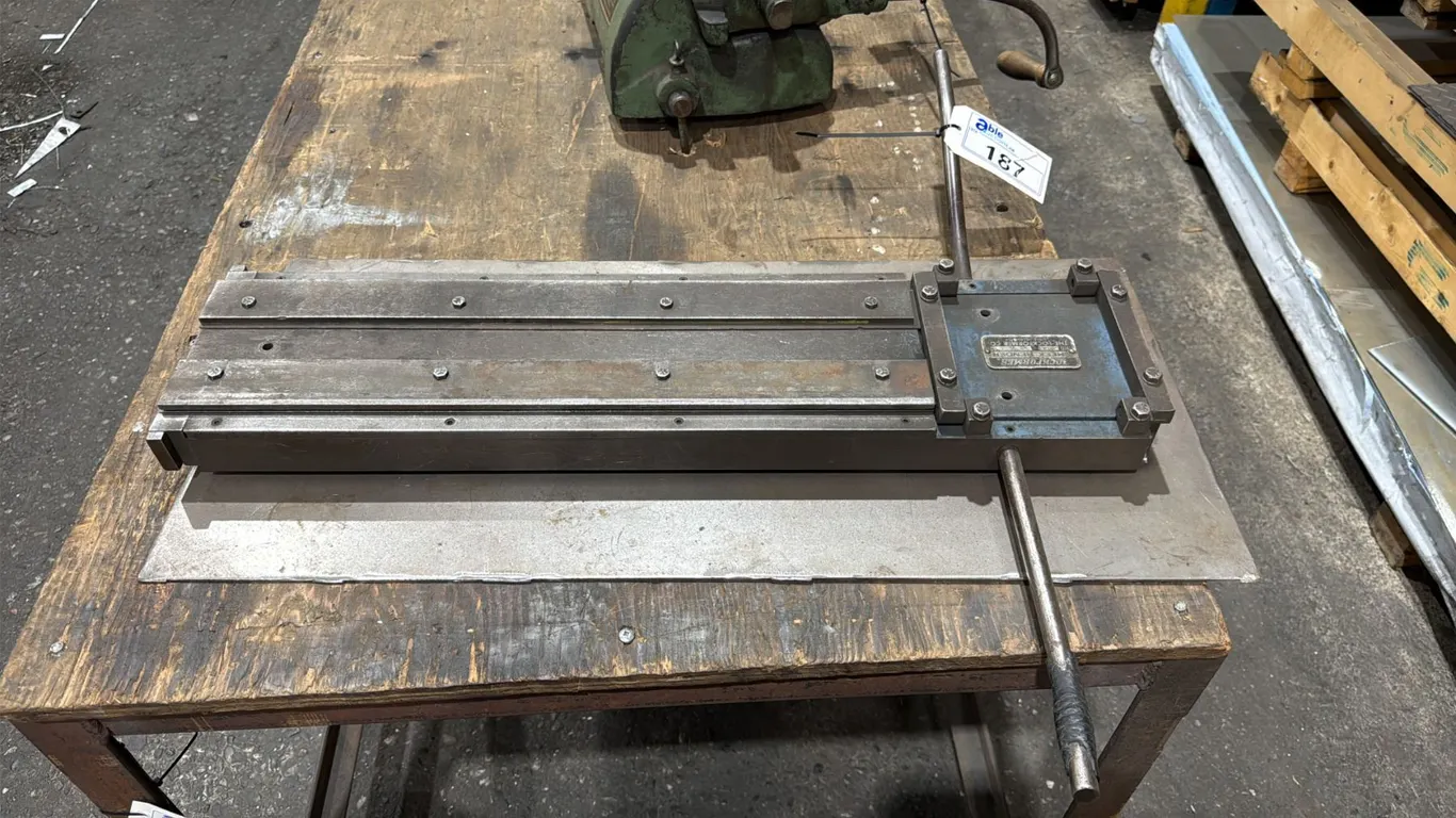 LOCKFORMER TABLETOP CHEEK BENDER