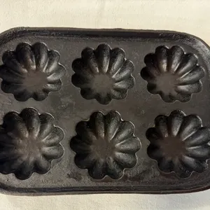 Antique Cast Iron Muffin/Cornbread Pan