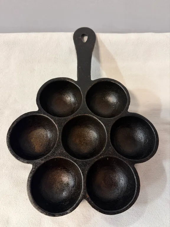 Cast Iron Danish Pancake Ball Pan