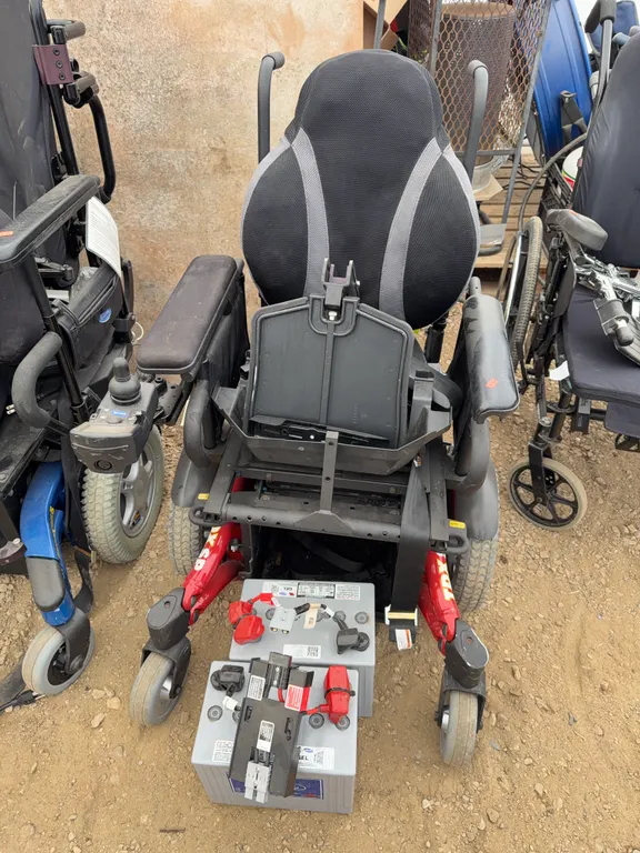 TDX SP Battery operated wheelchair - needs batteries