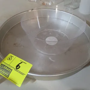 17"×2" Round bake pan with poly treat bowl