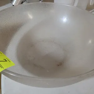 24" Polycarbonate serving bowl